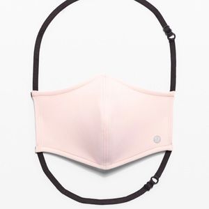 NIB Lululemon Double Strap Facemask